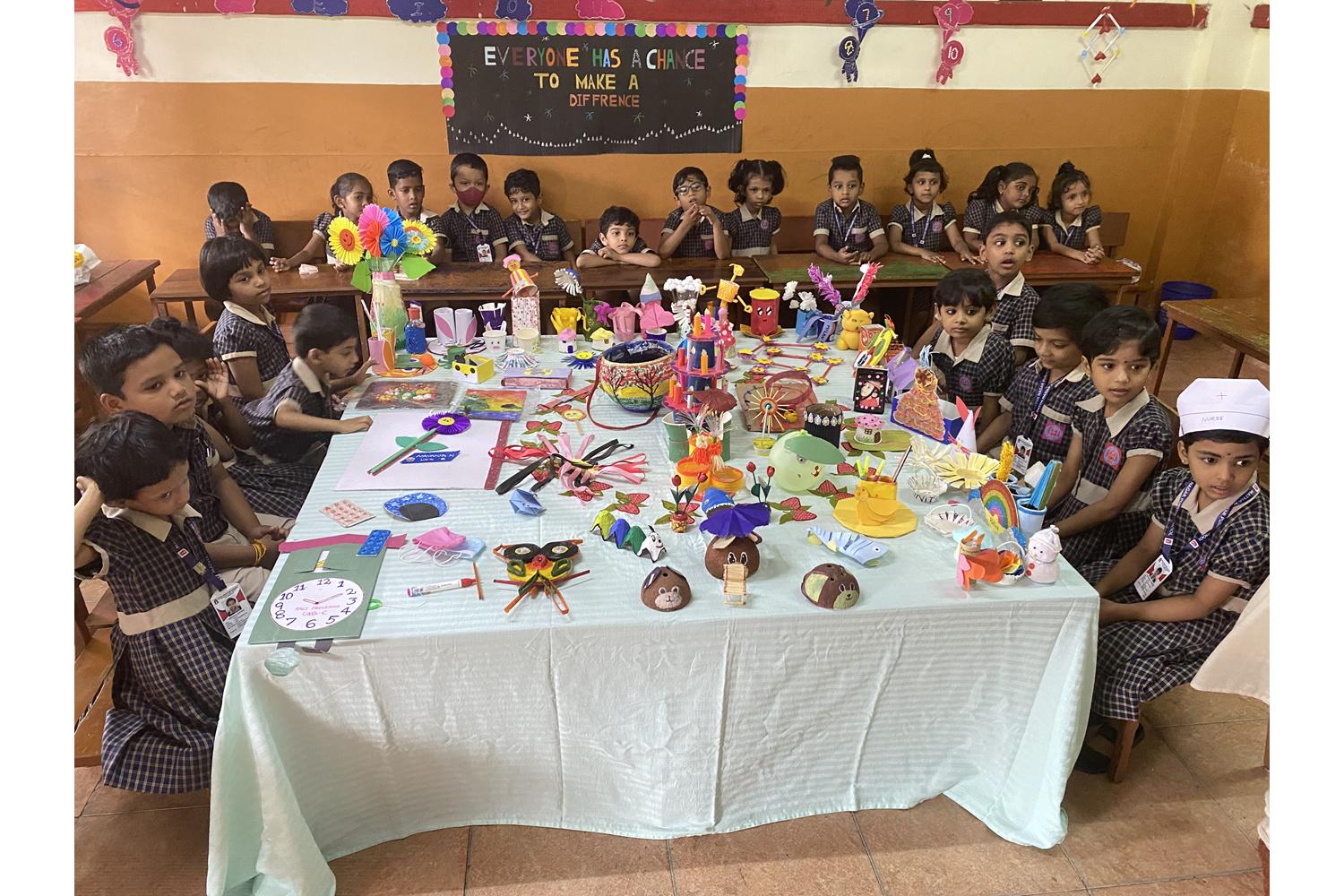 Smiles and steps of our KG stars.